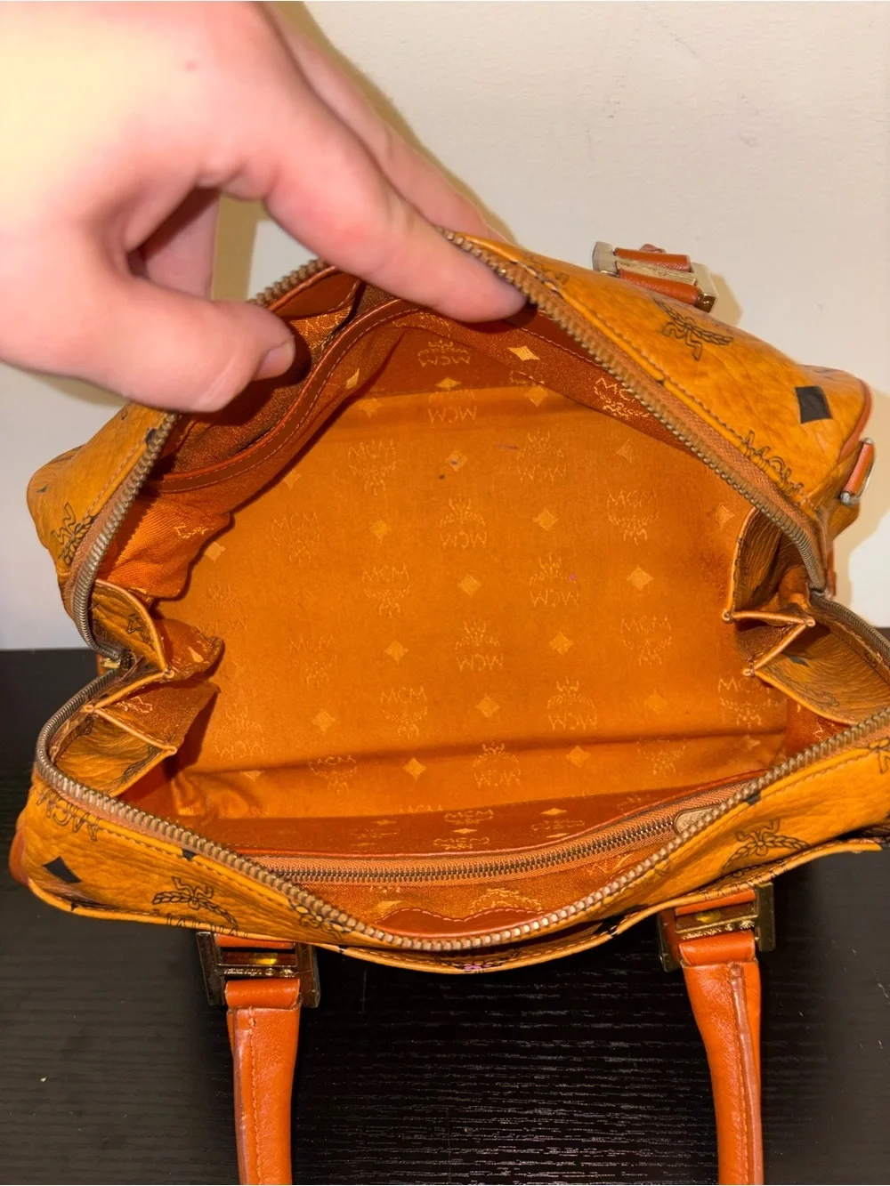 MCM Boston Bag / Top-Handle Boston Satchel in Cognac with COA